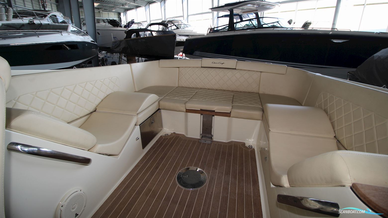 Chris Craft Corsair 30