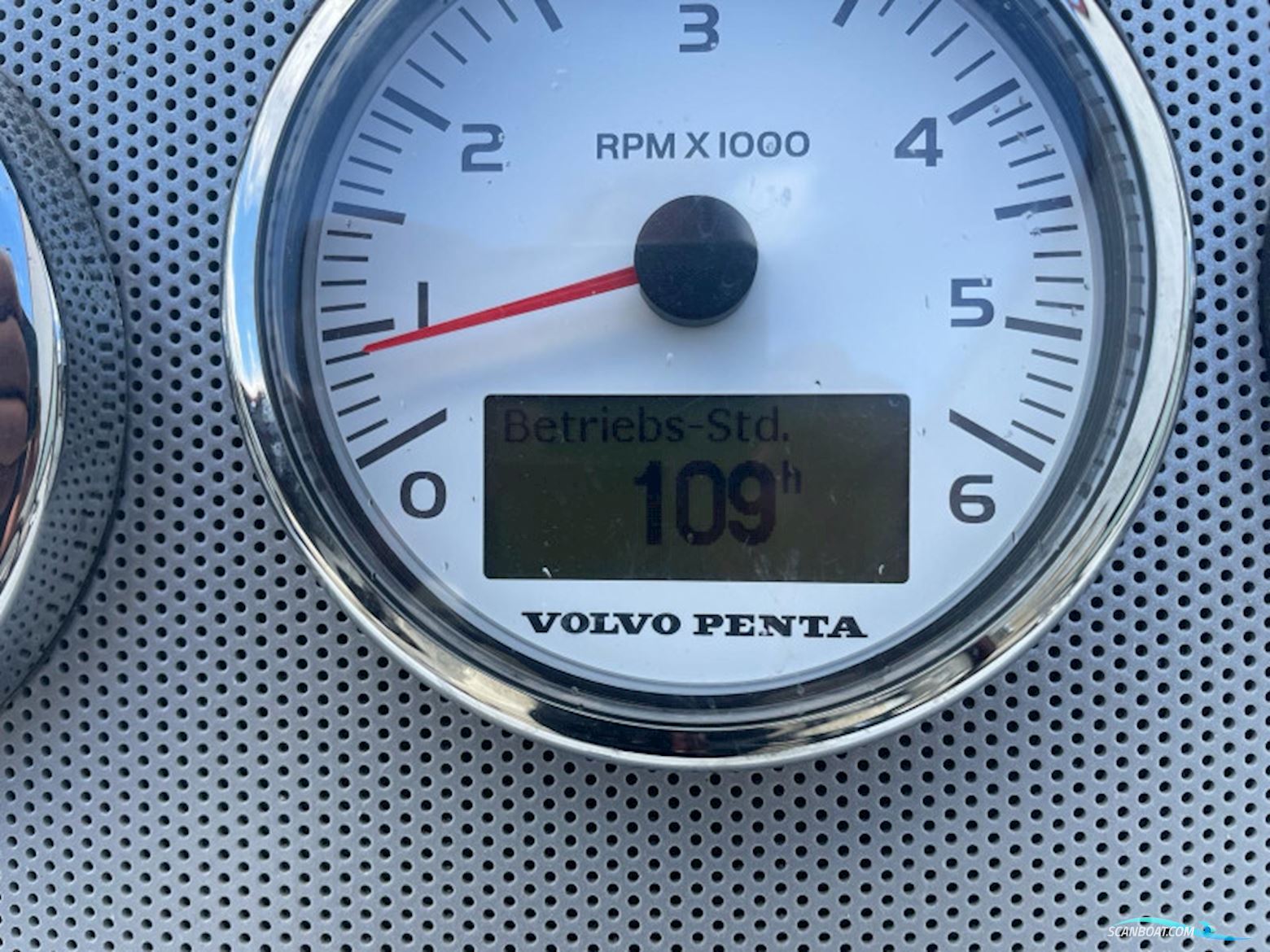 Chris Craft Corsair 36 - Heritage Edition