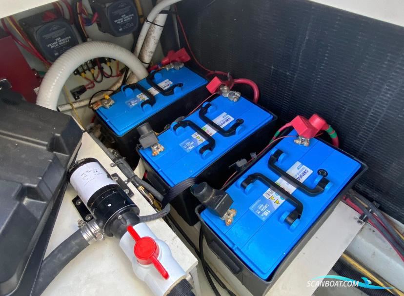 Chris-Craft Corsair 36 Heritage Edition