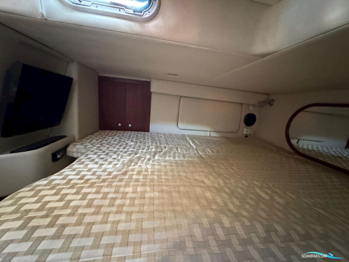 Chris-Craft Corsair 36 Heritage Edition