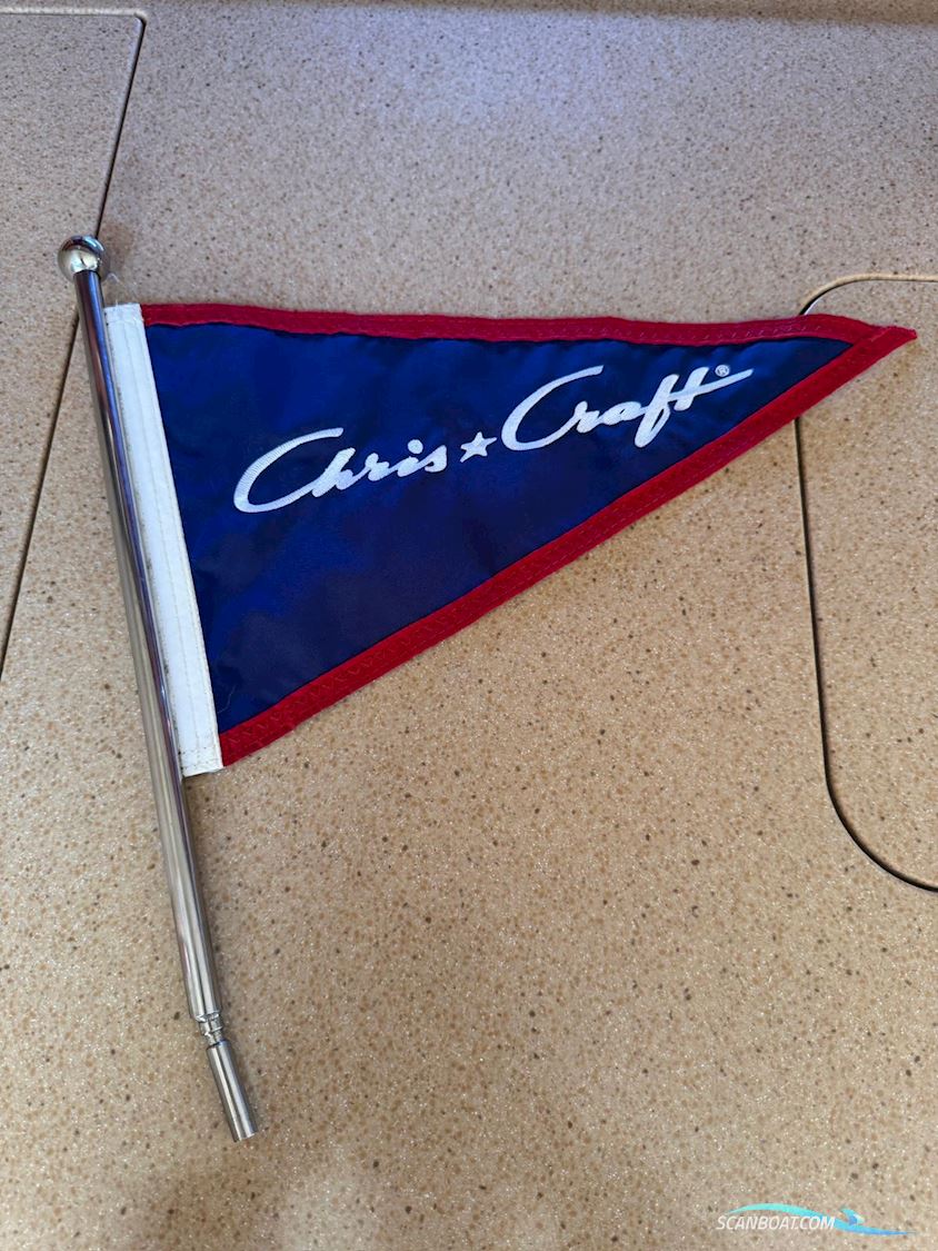 Chris-Craft Corsair 36 Heritage Edition