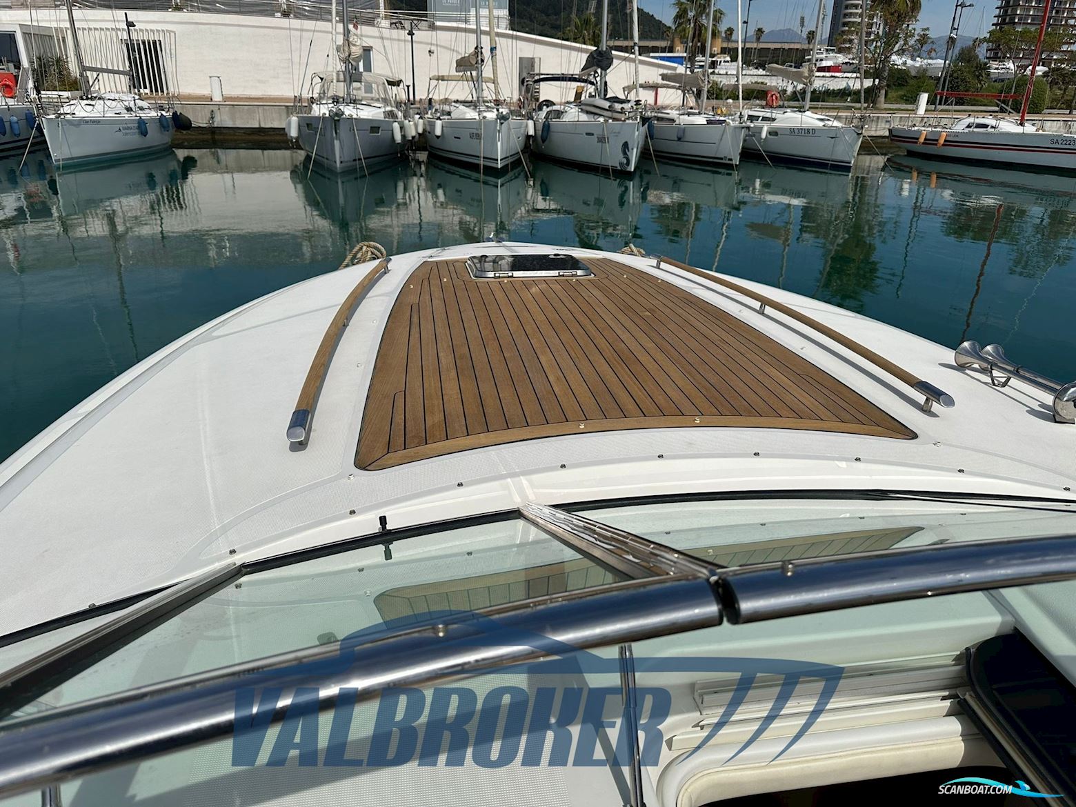 CHRIS CRAFT CORSAIR 36