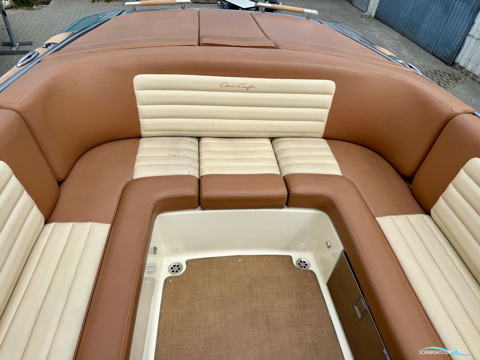 Chris Craft Launch 25