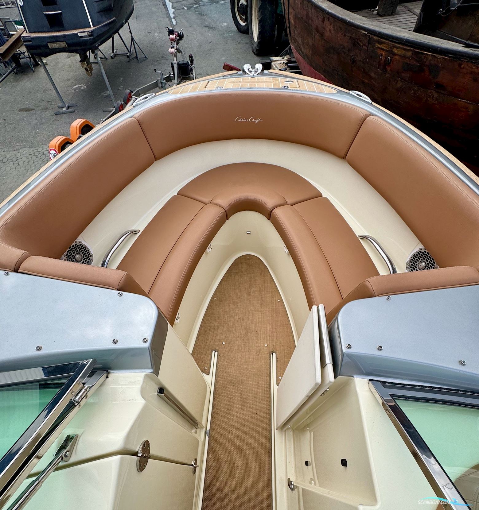 Chris Craft Launch 25