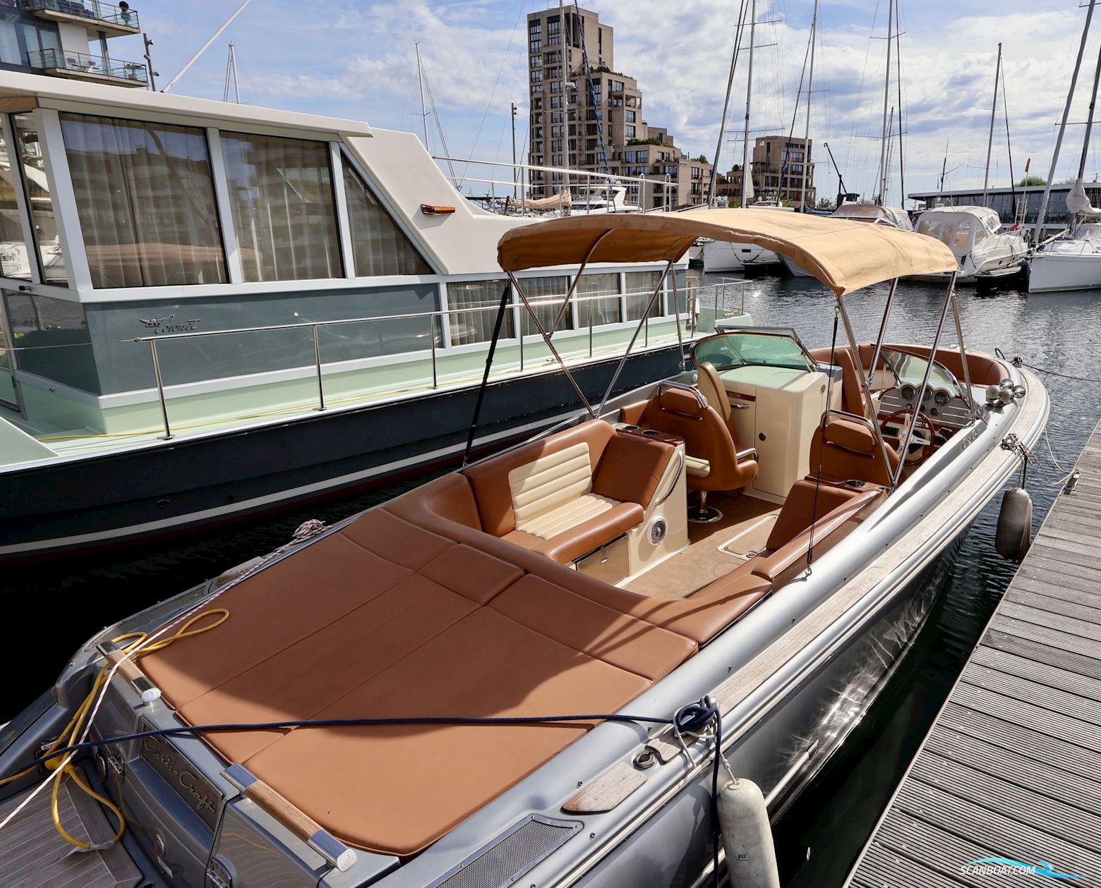 Chris Craft Launch 25