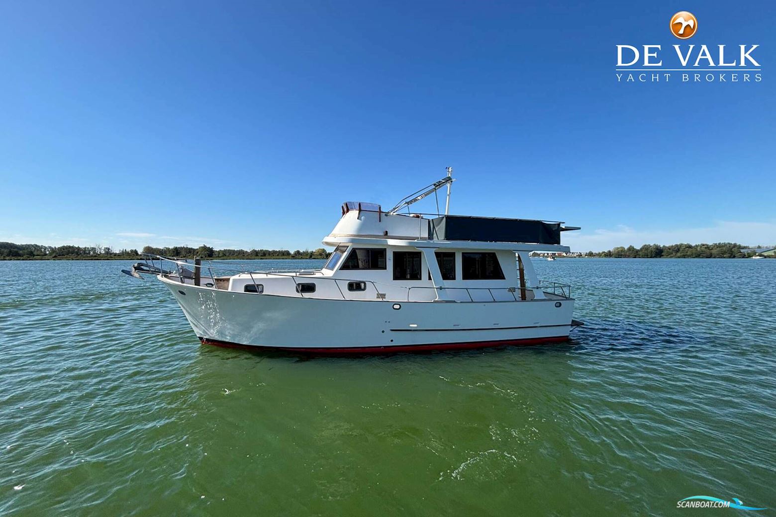 CHUNG HWA BOAT BUILDING TRAWLER 36 SEA SEDAN