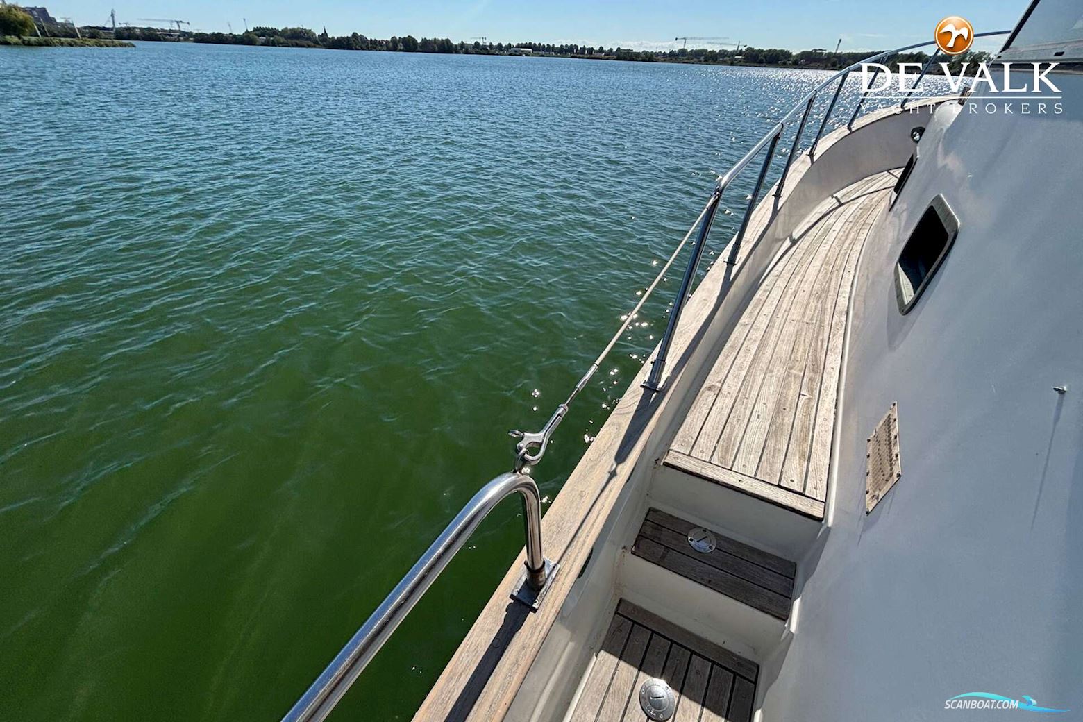 CHUNG HWA BOAT BUILDING TRAWLER 36 SEA SEDAN