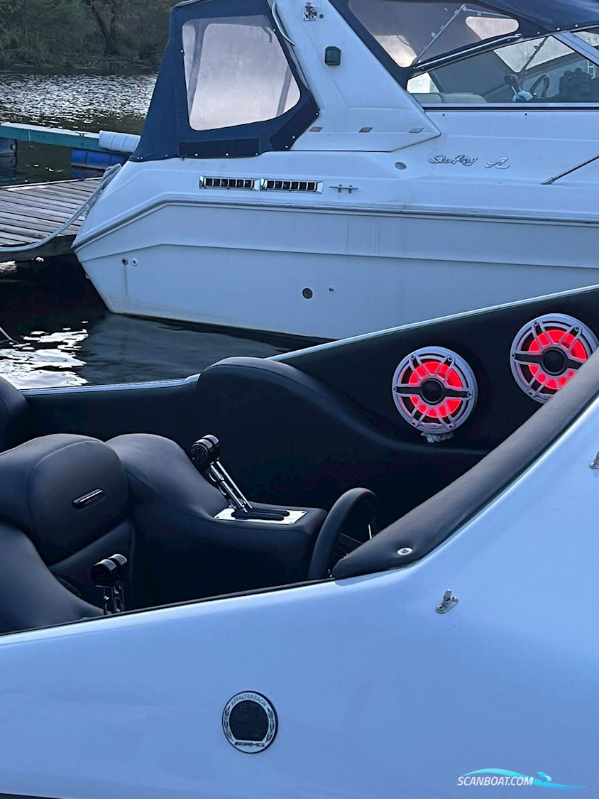 Cigarette 38 Top Gun