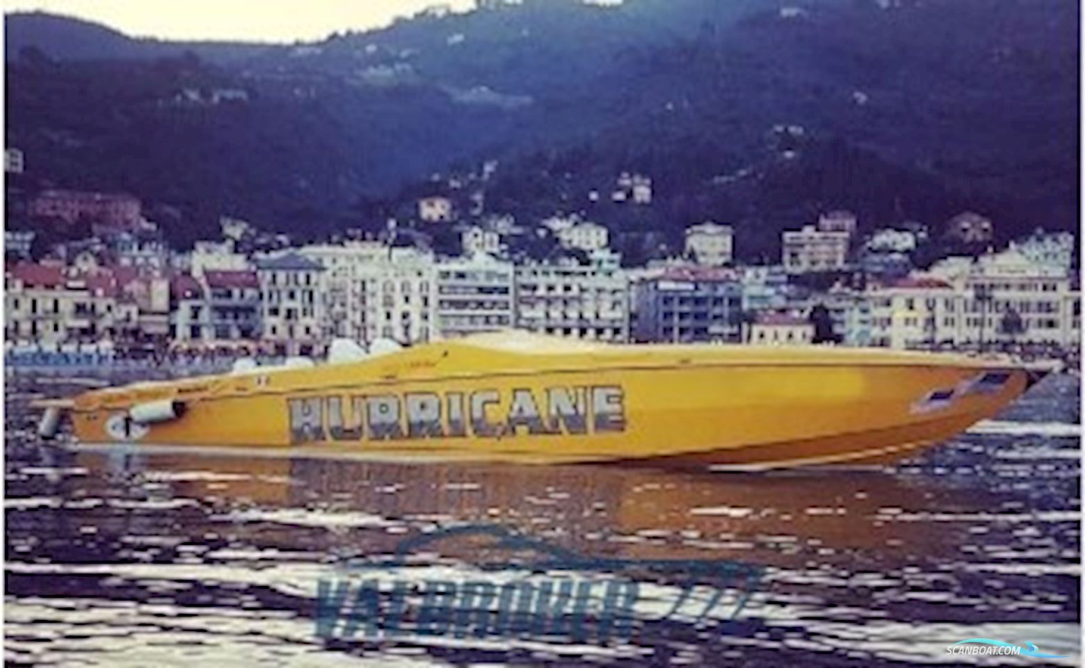 Cigarette R.T. 35' Cafe' Racer