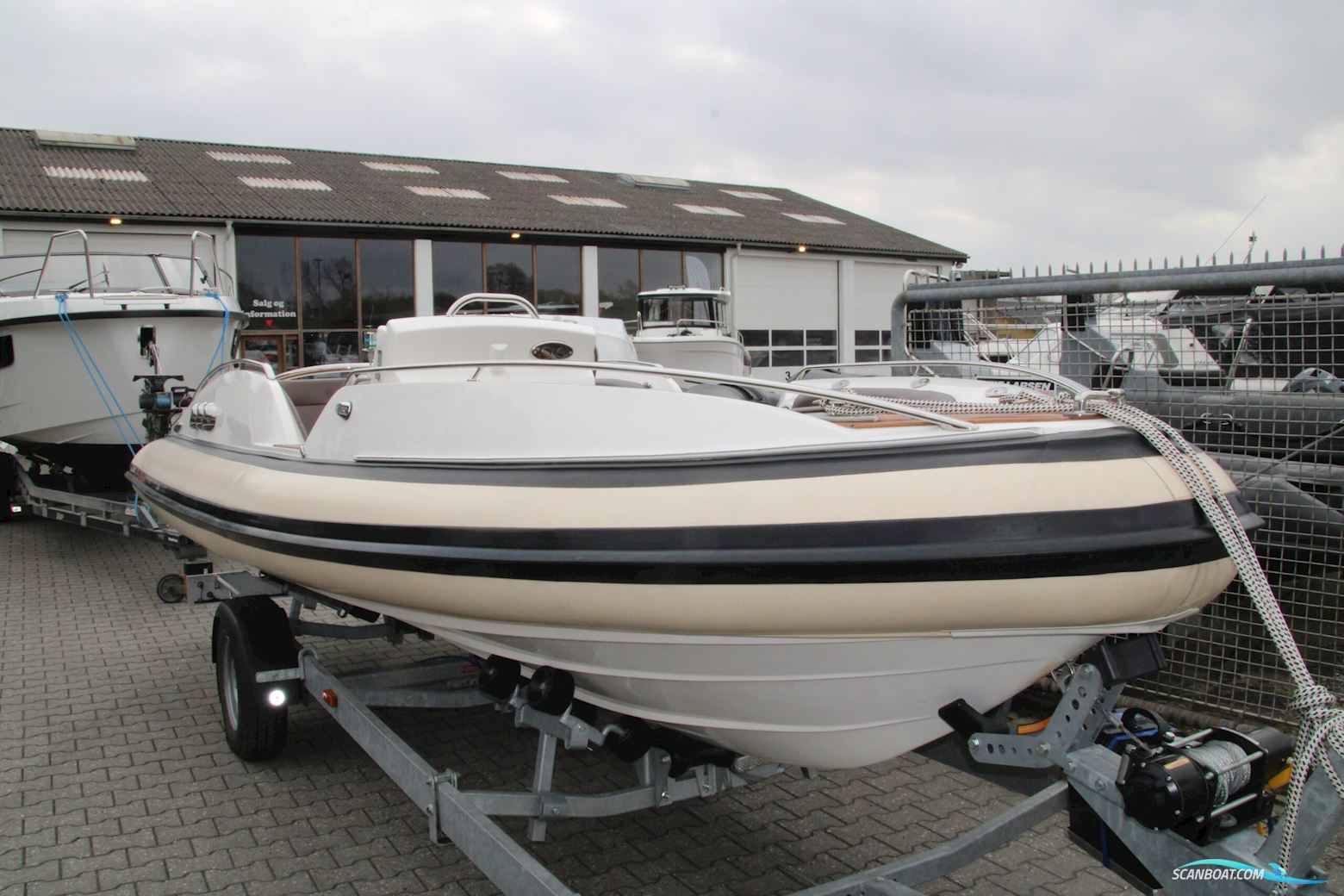 Cirrus 18 Super Yacht RIB Motorboot 2008, Dänemark