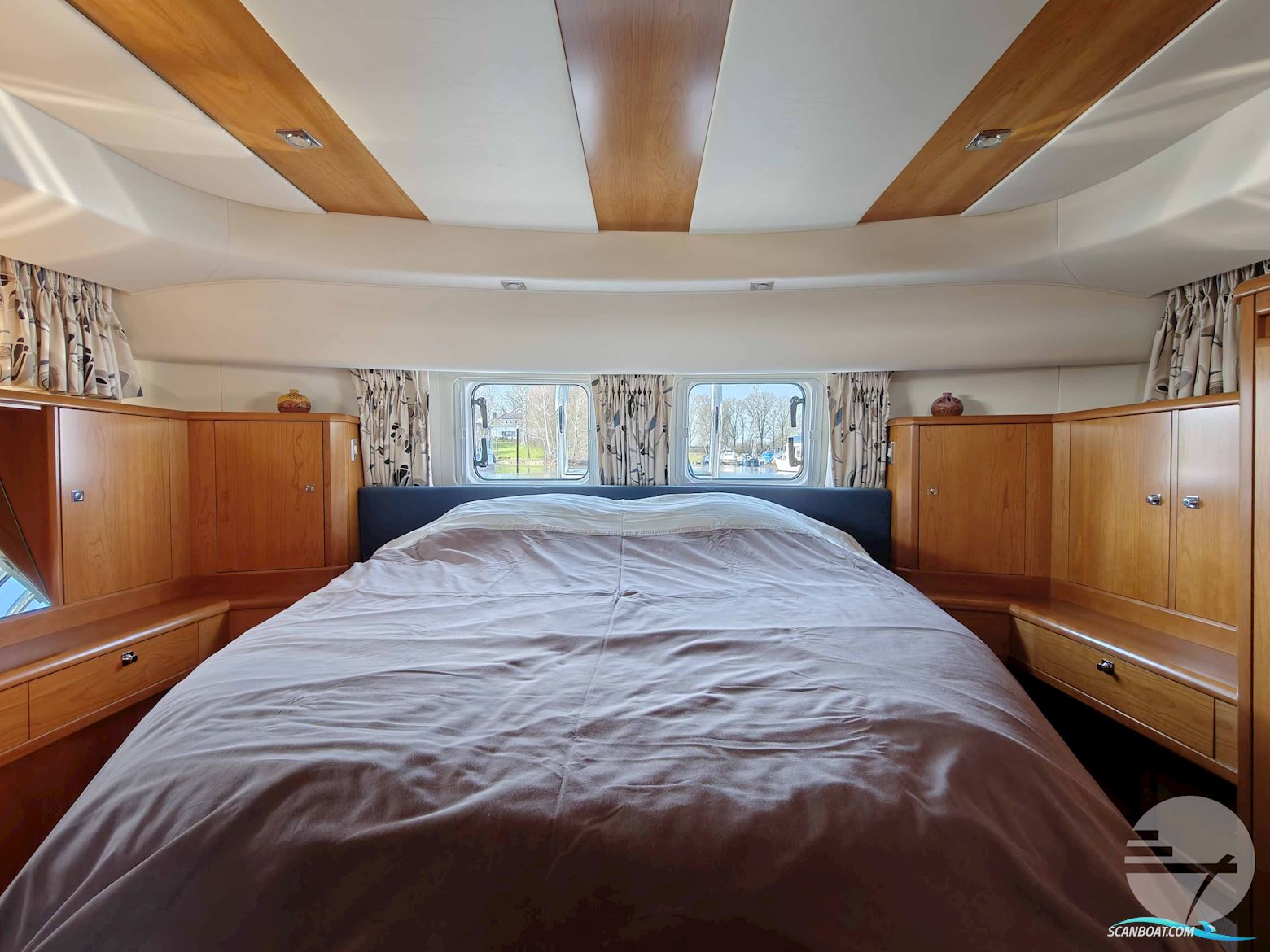 C.J. Broom & Sons Ltd 395