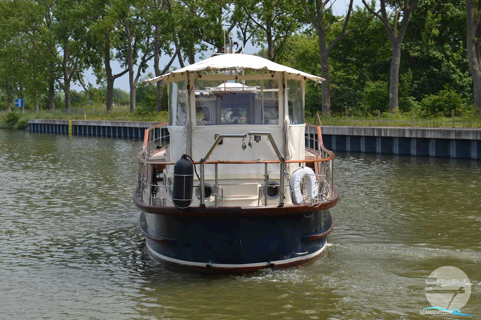 Classic Cruiser 14 23