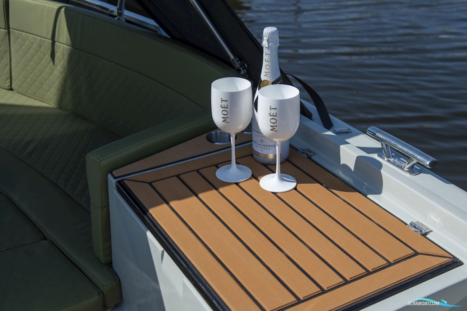 Clever 70s Tender December Knaller!