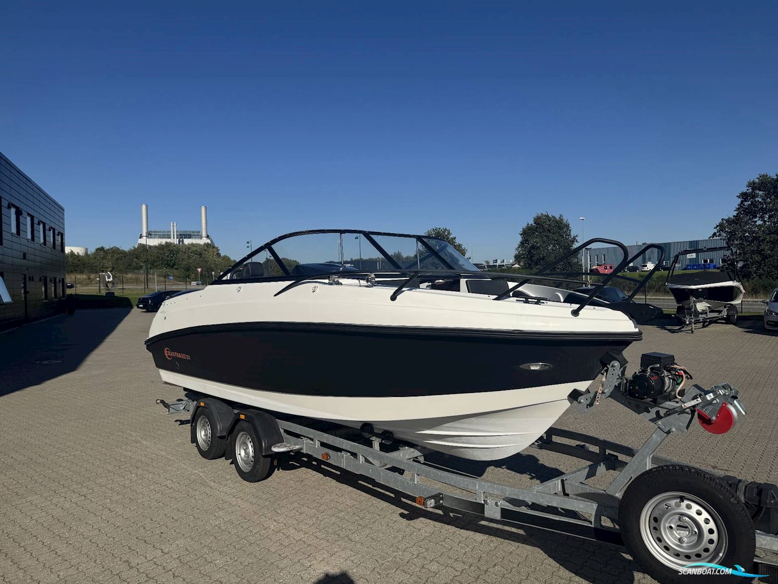 Coaster 600 BR - 175 HK Yamaha/Udstyr