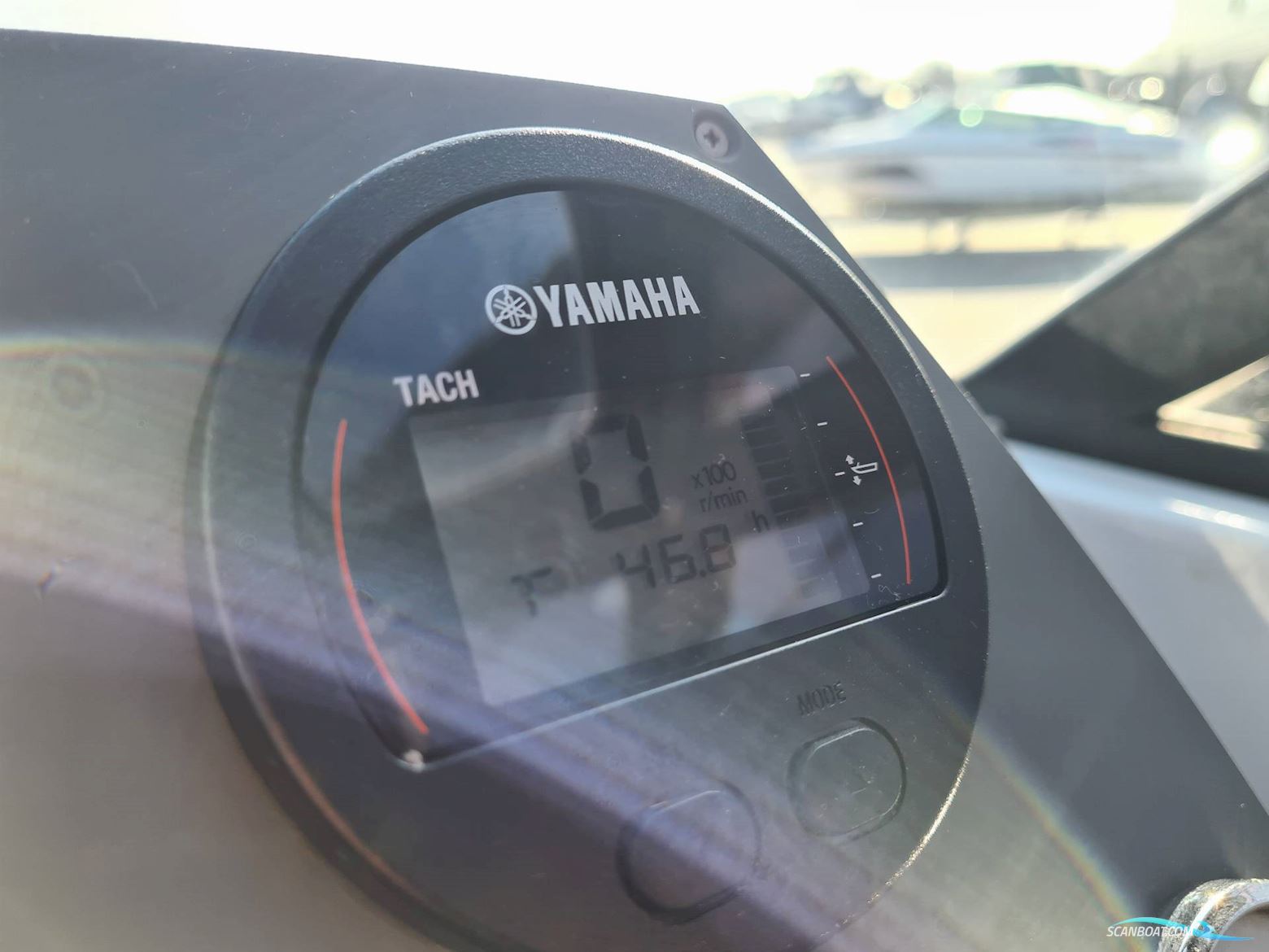 Coaster 600 DC - Yamaha 100 HK/Udstyr