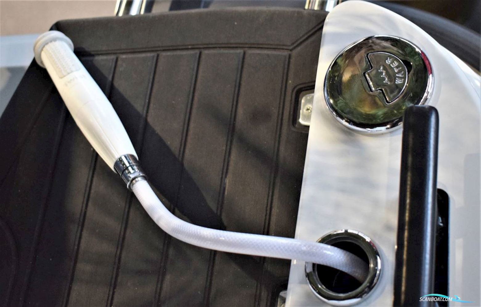 Coaster DC7 Med Udstyr