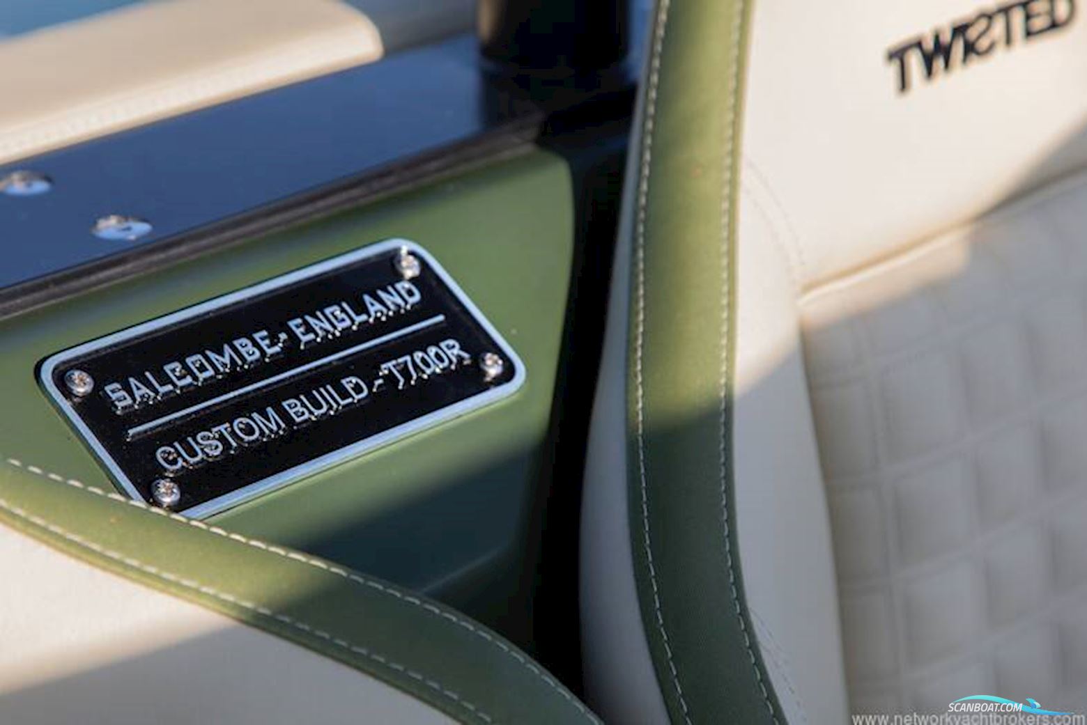 COBRA 9.7 Nautique TWISTED