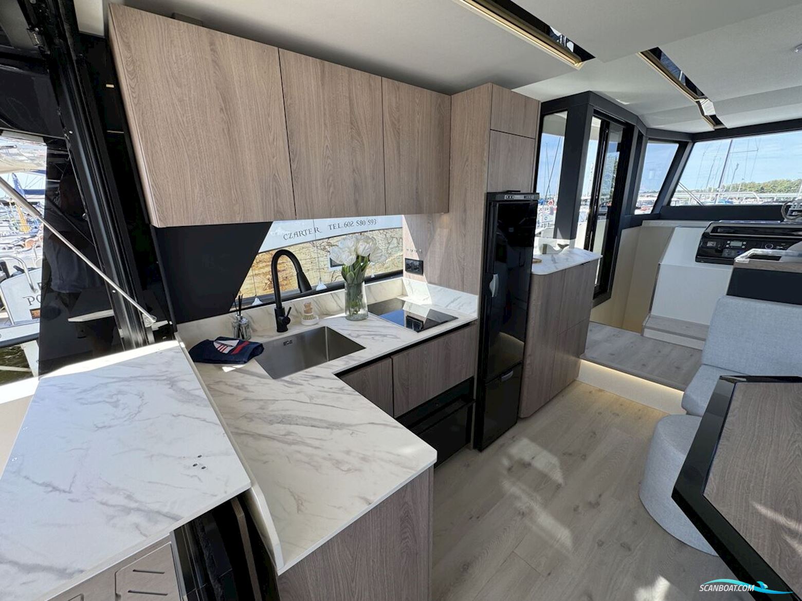 Cobra Yachts Campione 41 Fly