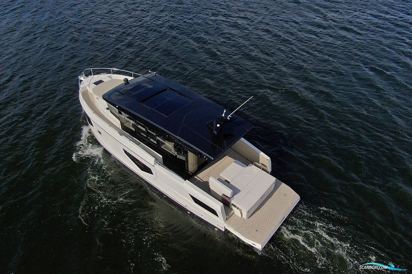 Cobra Yachts Gran Maestro 43
