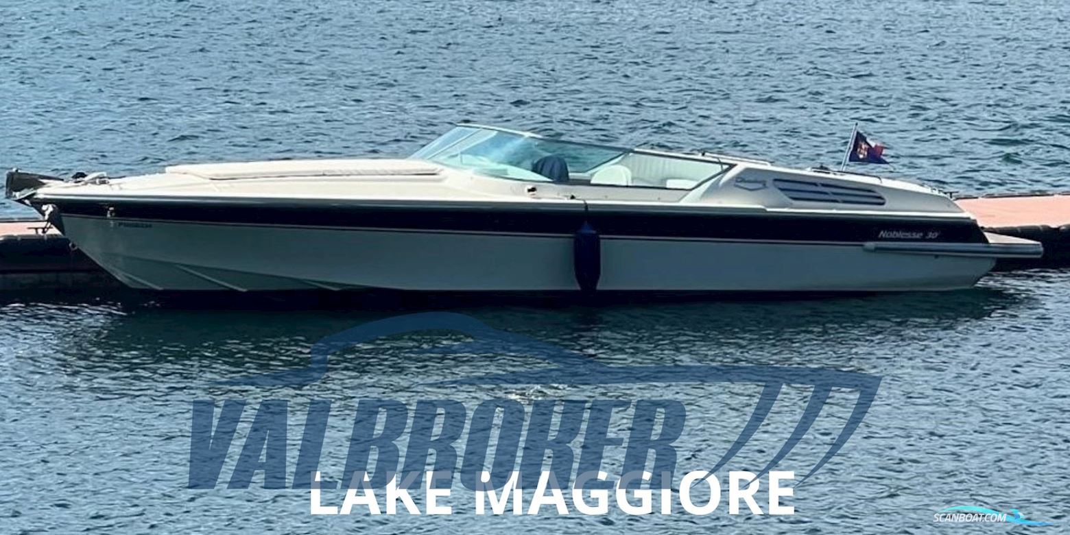 Colombo Noblesse 30 Motorboot 1996, mit Mercury Mercruiser 350 Magnum motor, Italien
