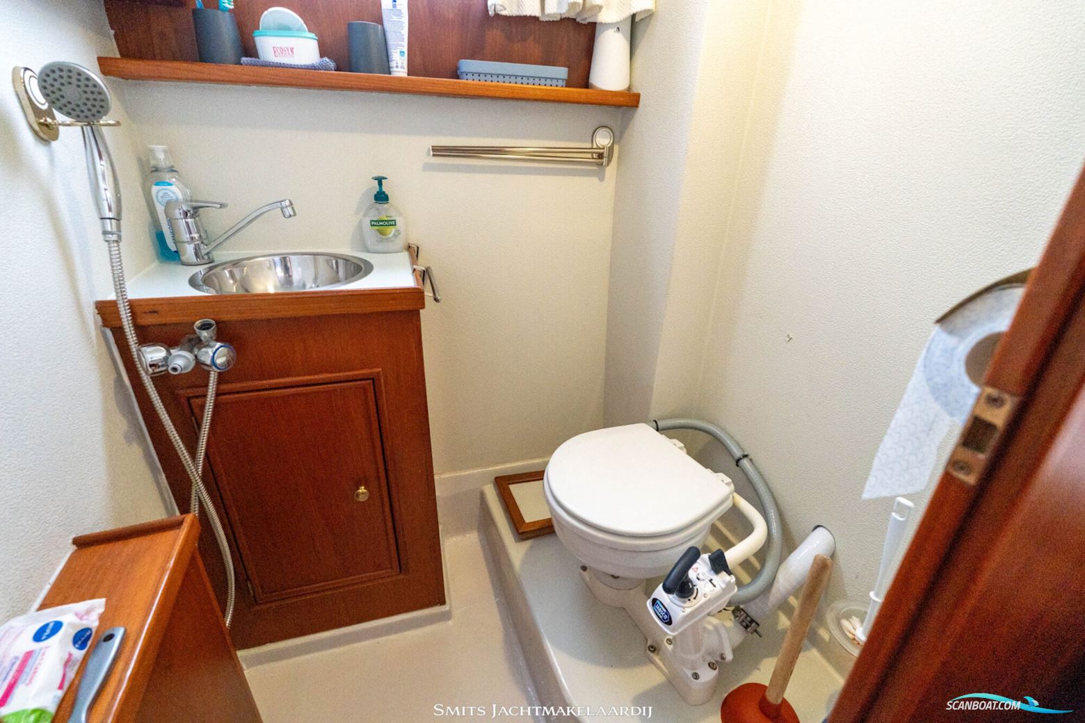 Columbus Stevens Bakdekkruiser 10.70 AK