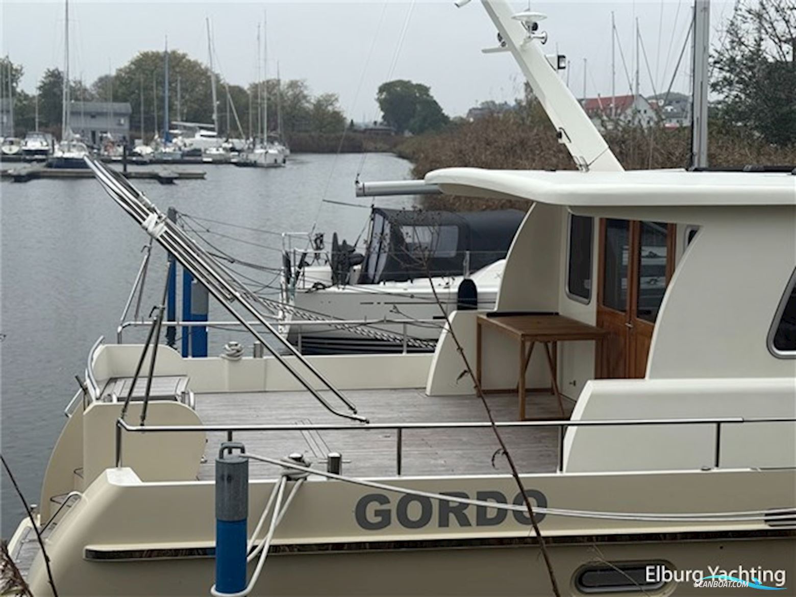 Combi Exclusive 1500 Open Kuip