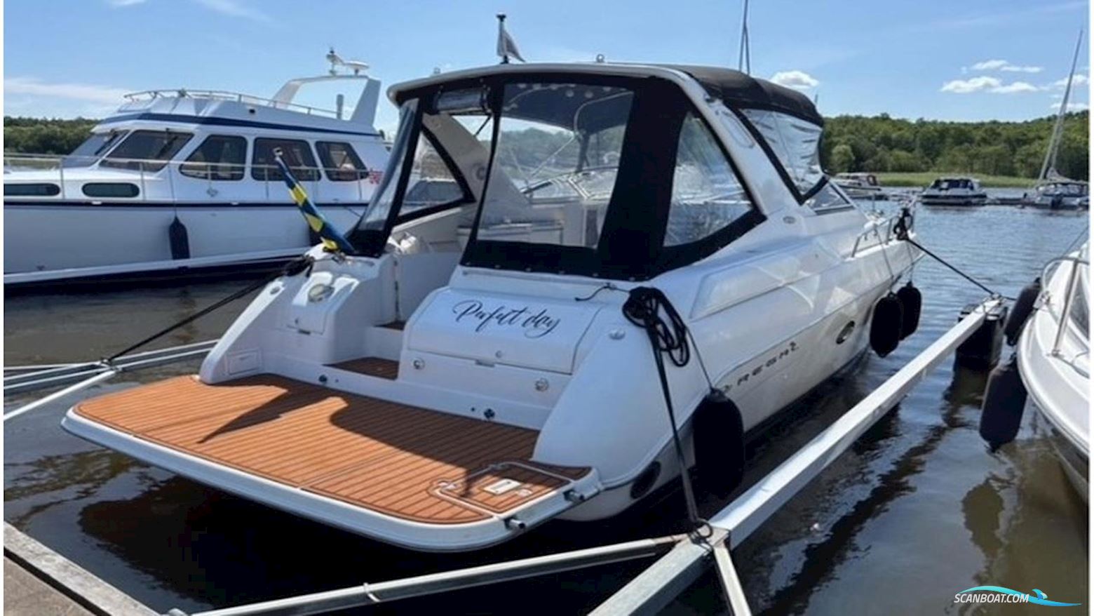 Commodore 3260 Motorboot 2002, mit Mercruiser motor, Sweden