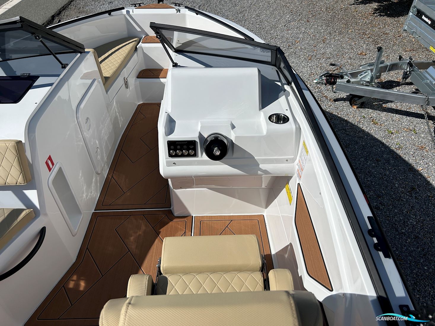 Compass 190 BR Med Mercury F150