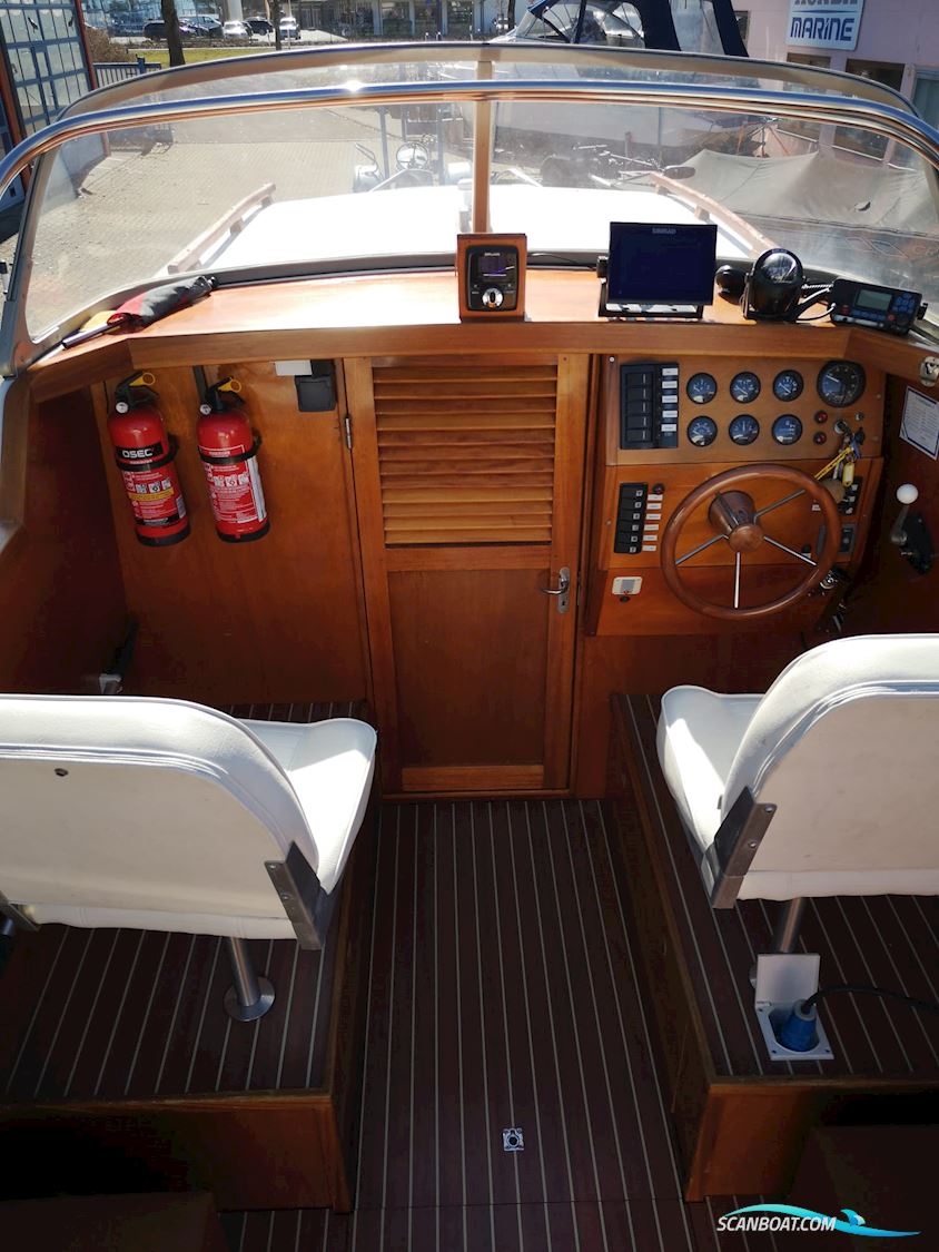 Coronet 22 Explorer