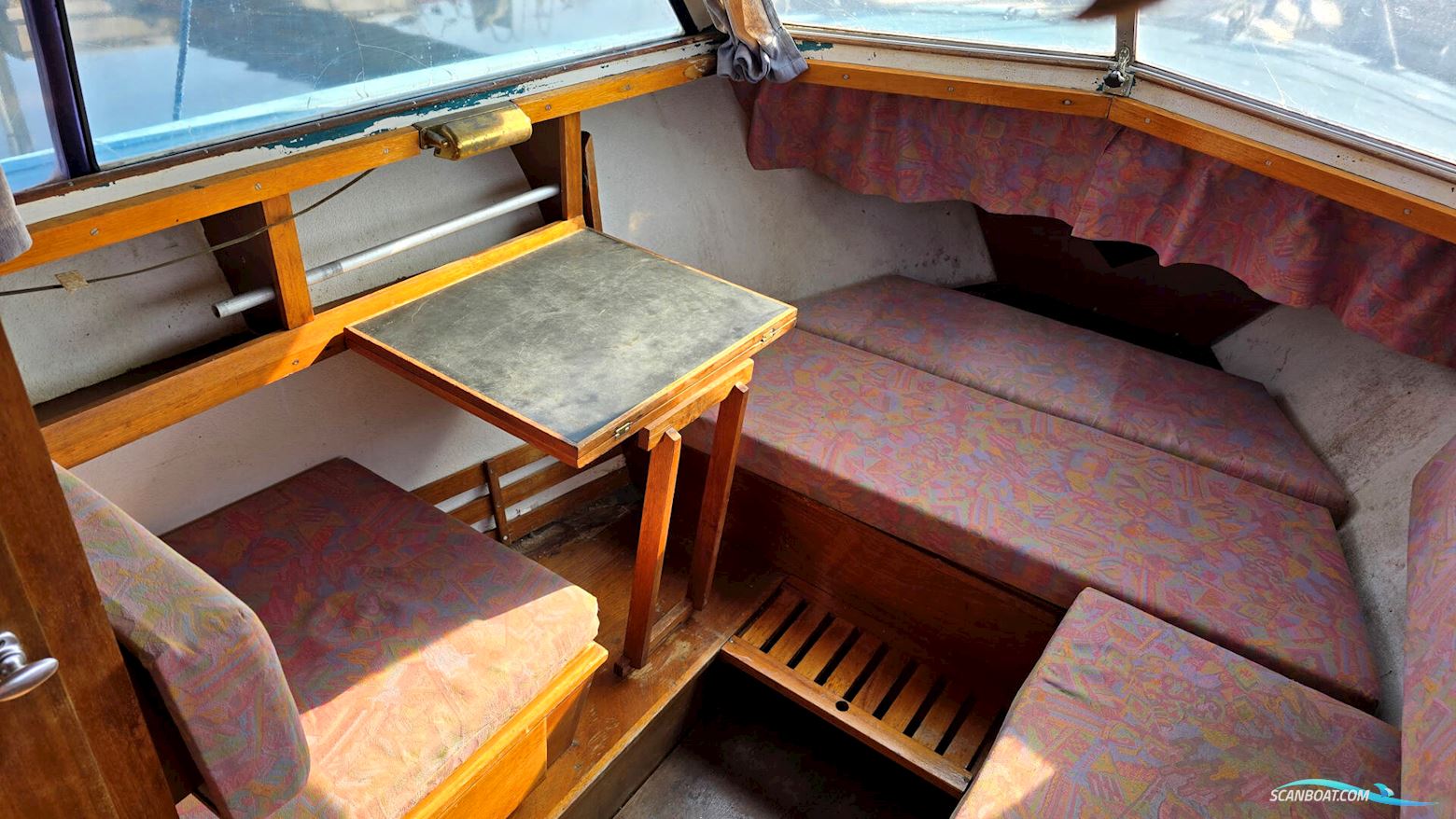 Coronet 24 Cabin