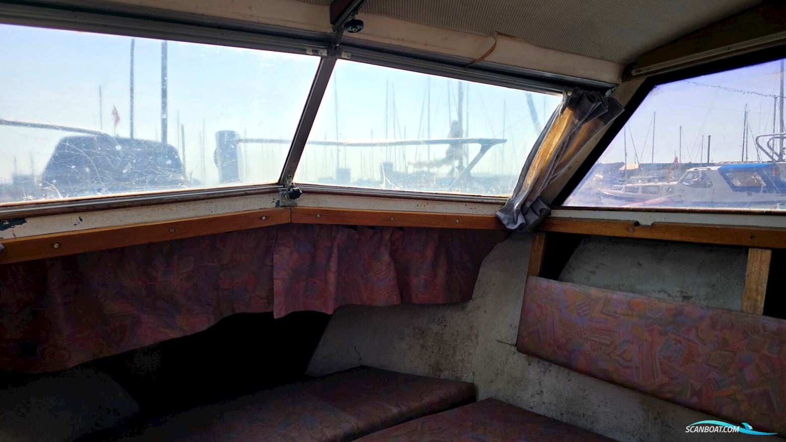 Coronet 24 Cabin