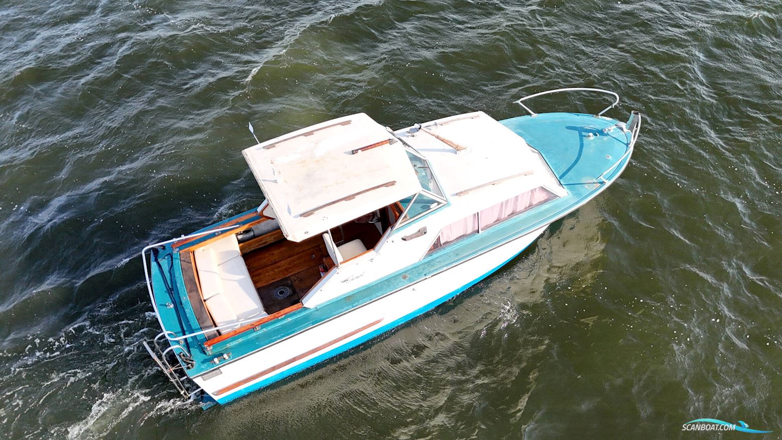 Coronet 24 Cabin