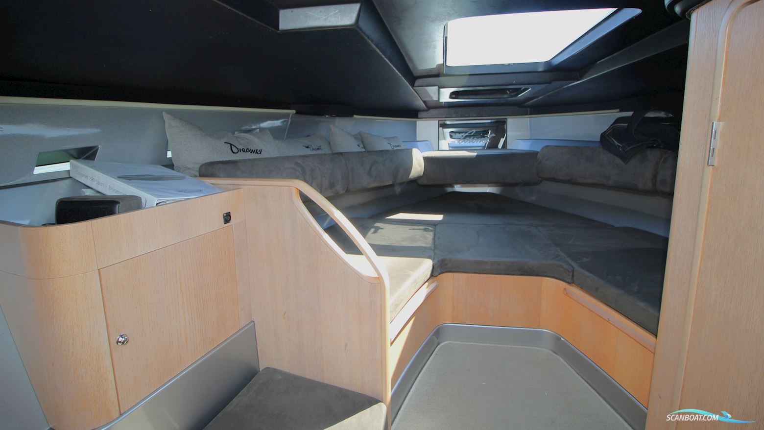 Coronet 290 Sport