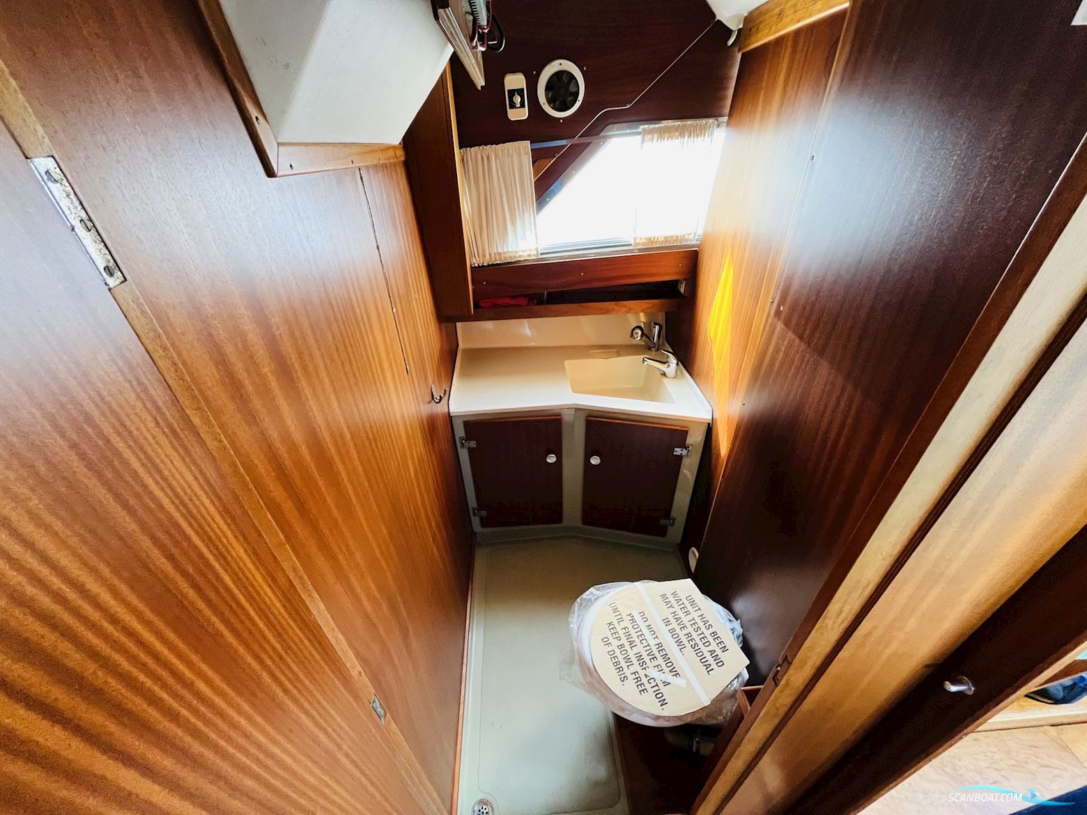 Coronet 32 Oceanfarer