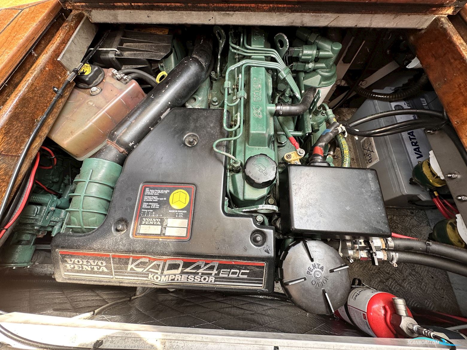 Coronet 32 Oceanfarer