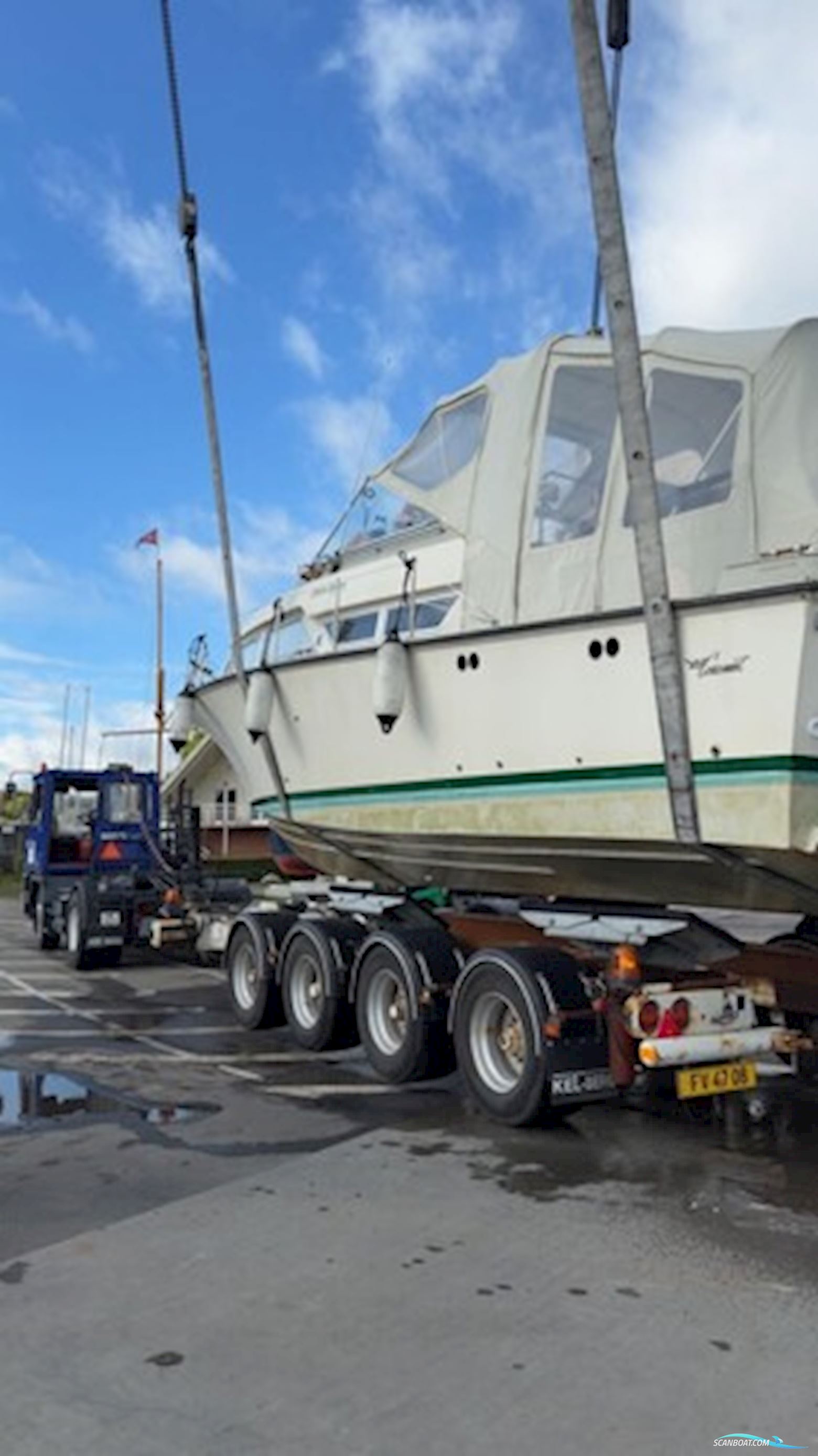 Coronet 32 Oceanfarer