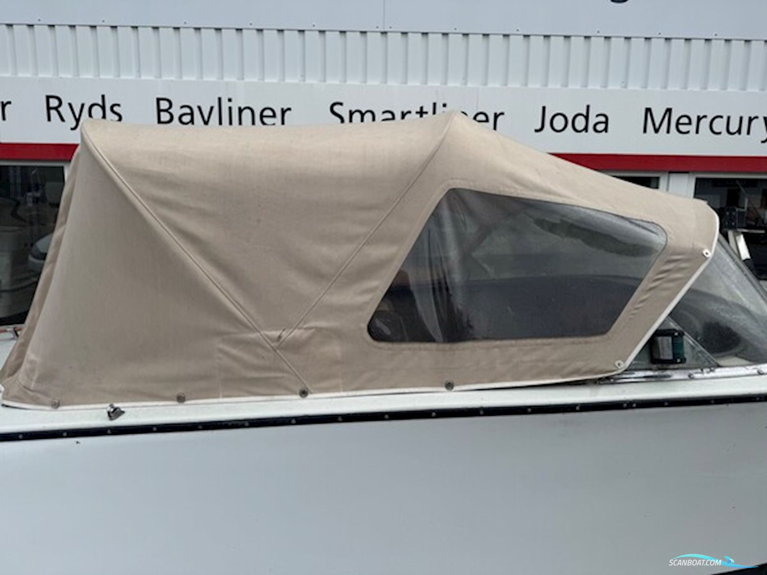 Coronett Cabrina 17 Runabout - Dansk Bygget Classic Boat Med 90 hk Yamaha 3-Cylinder 2-Takt