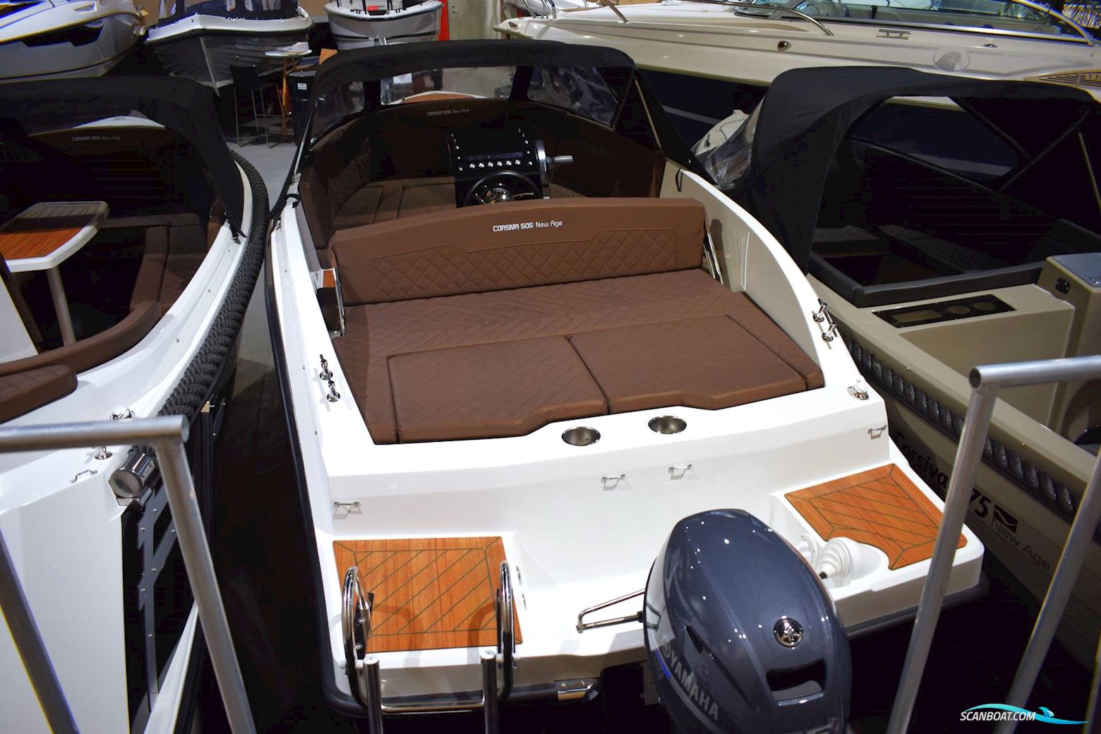 Corsiva 505 New Age - 25 HK Yamaha/Udstyr