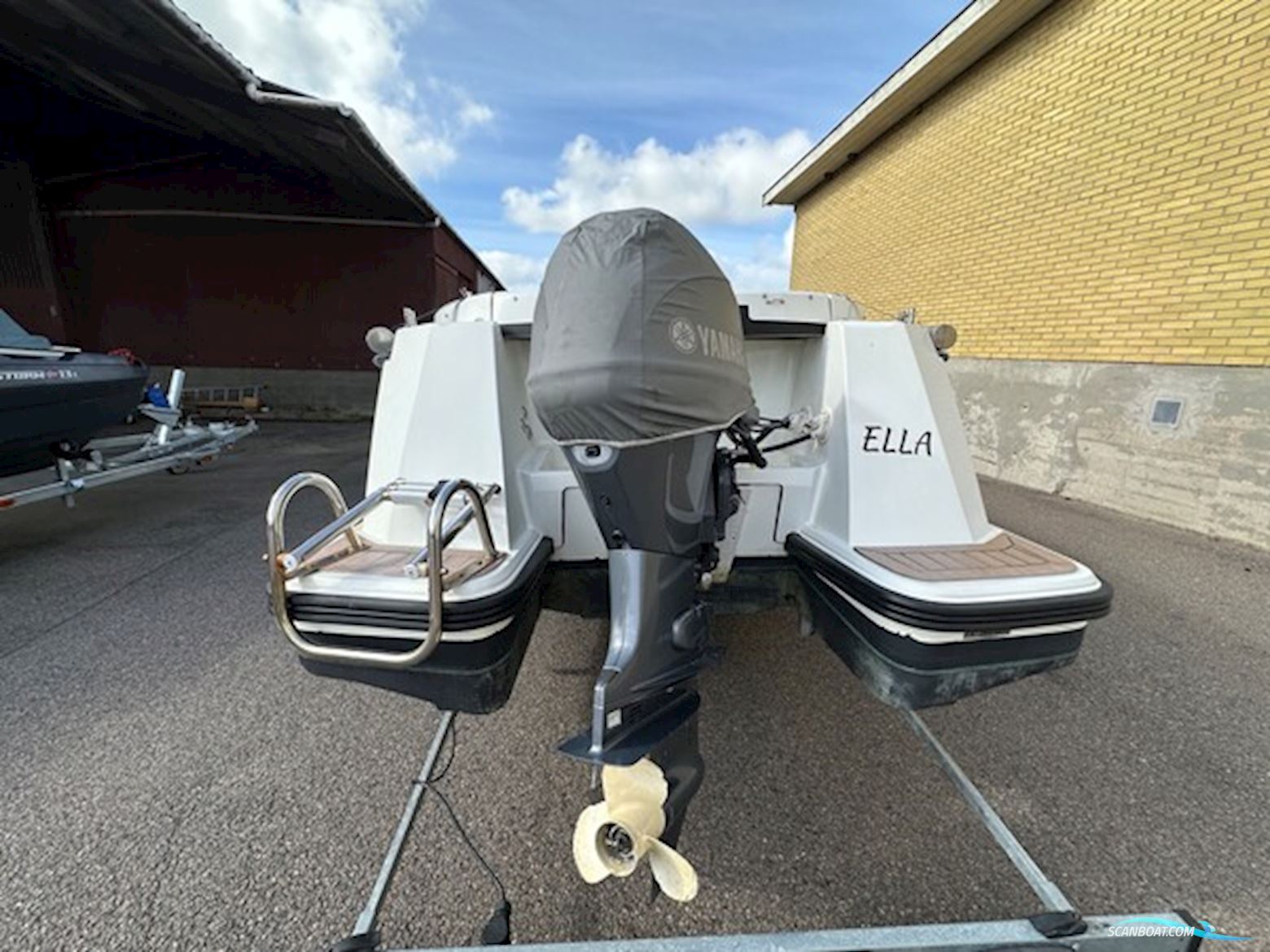 Corsiva 565 New Age (2019) Med Yamaha F40Fet og Brenderup Trailer