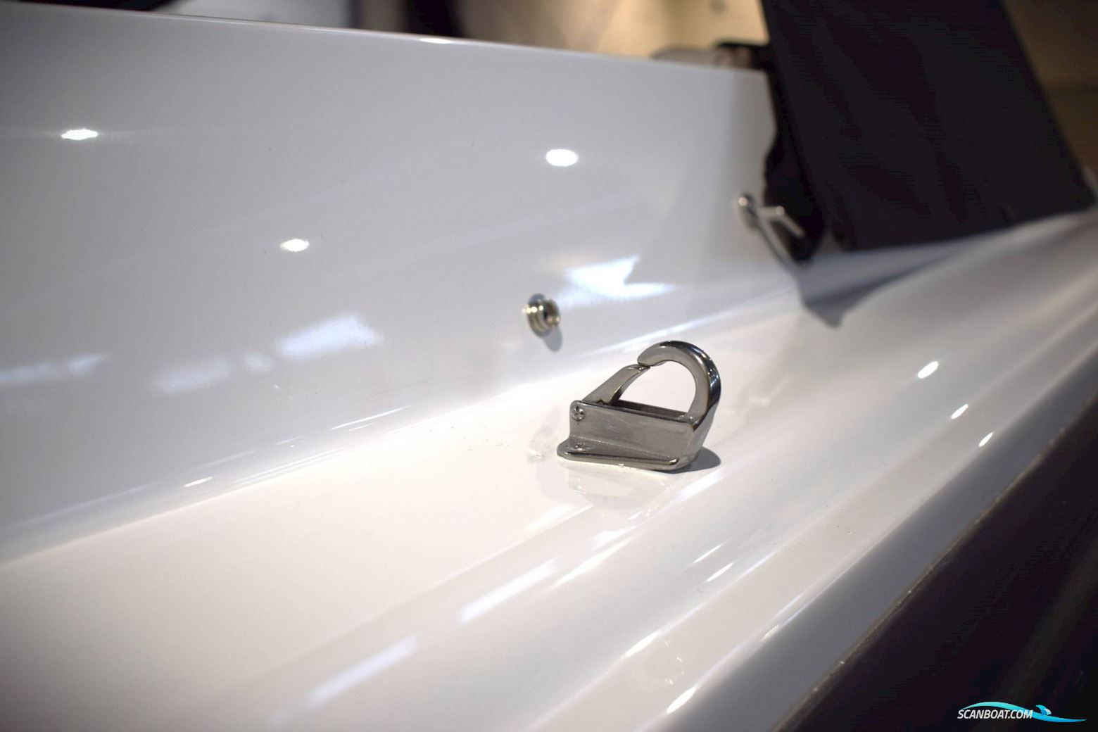 Corsiva 605 New Age - 25 HK Yamaha og udstyr