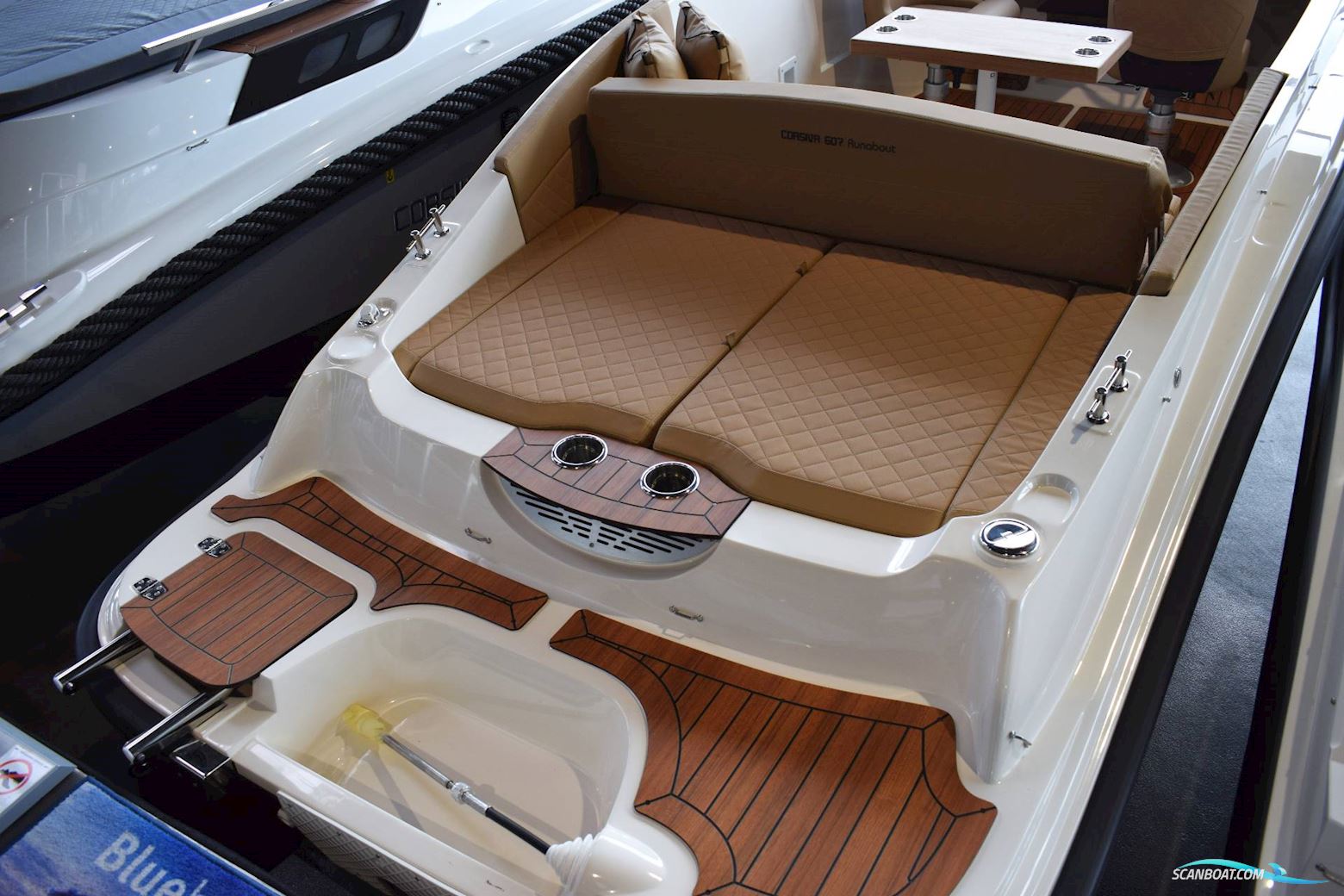 Corsiva 607 Runabout - 25 HK Yamaha/Udstyr