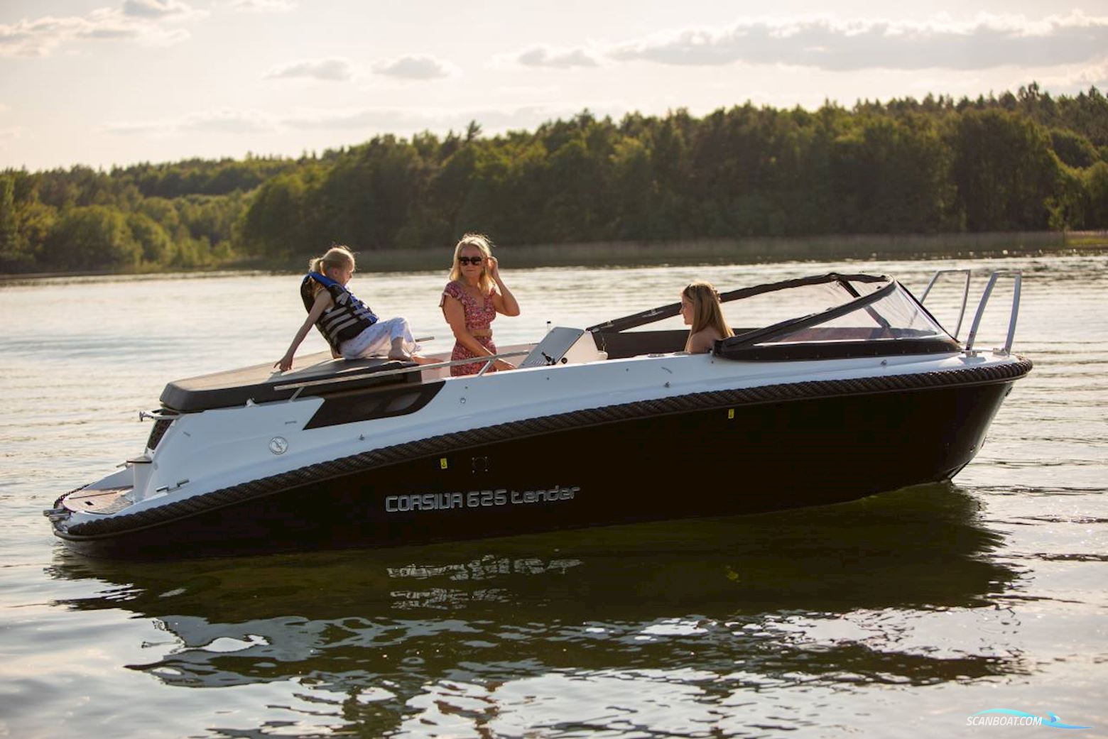 Corsiva 625 Tender 25 HK Yamaha/Udstyr Motorboot 2024, mit Yamaha F25Gel motor, Dänemark