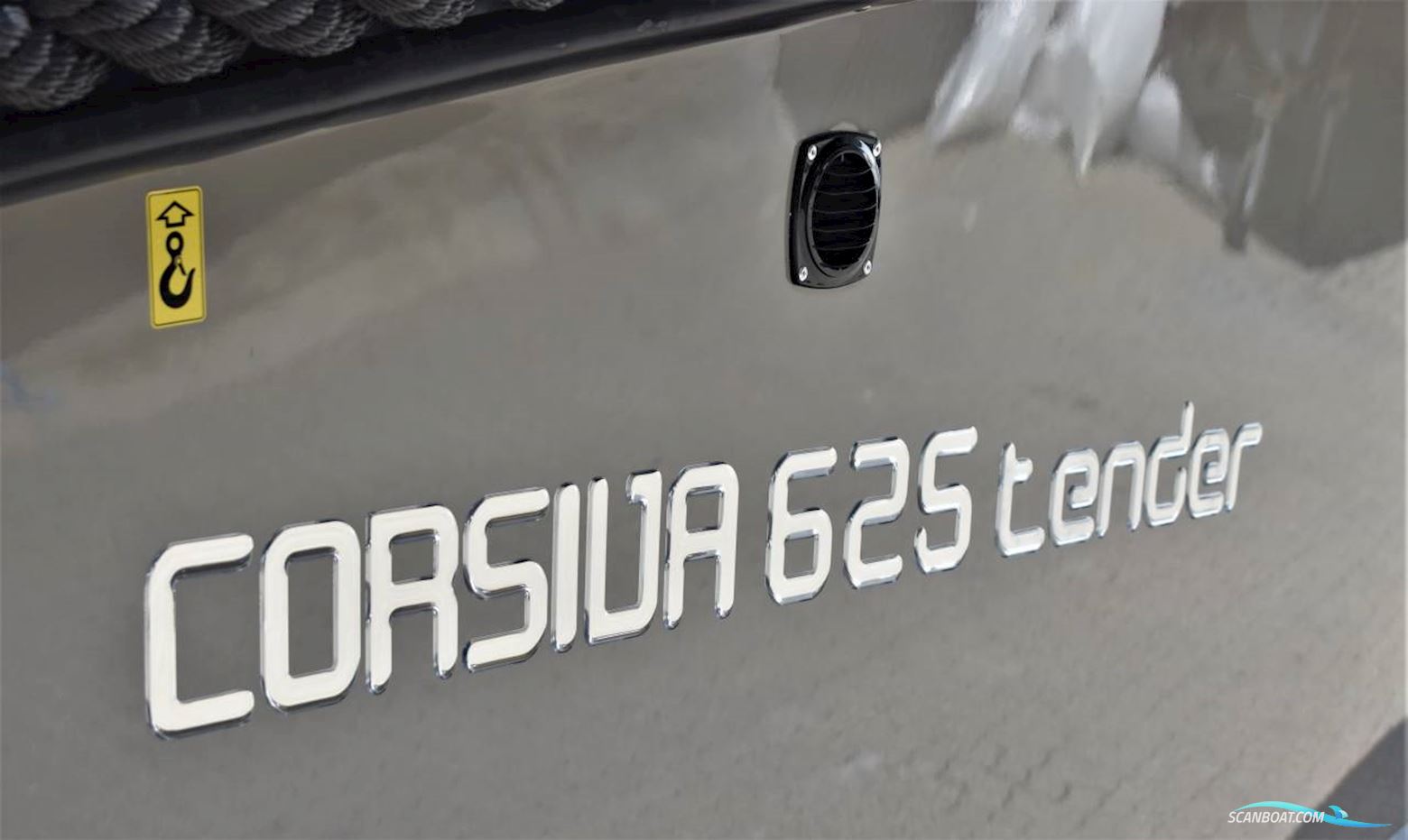 Corsiva 625 Tender 25 HK Yamaha/Udstyr