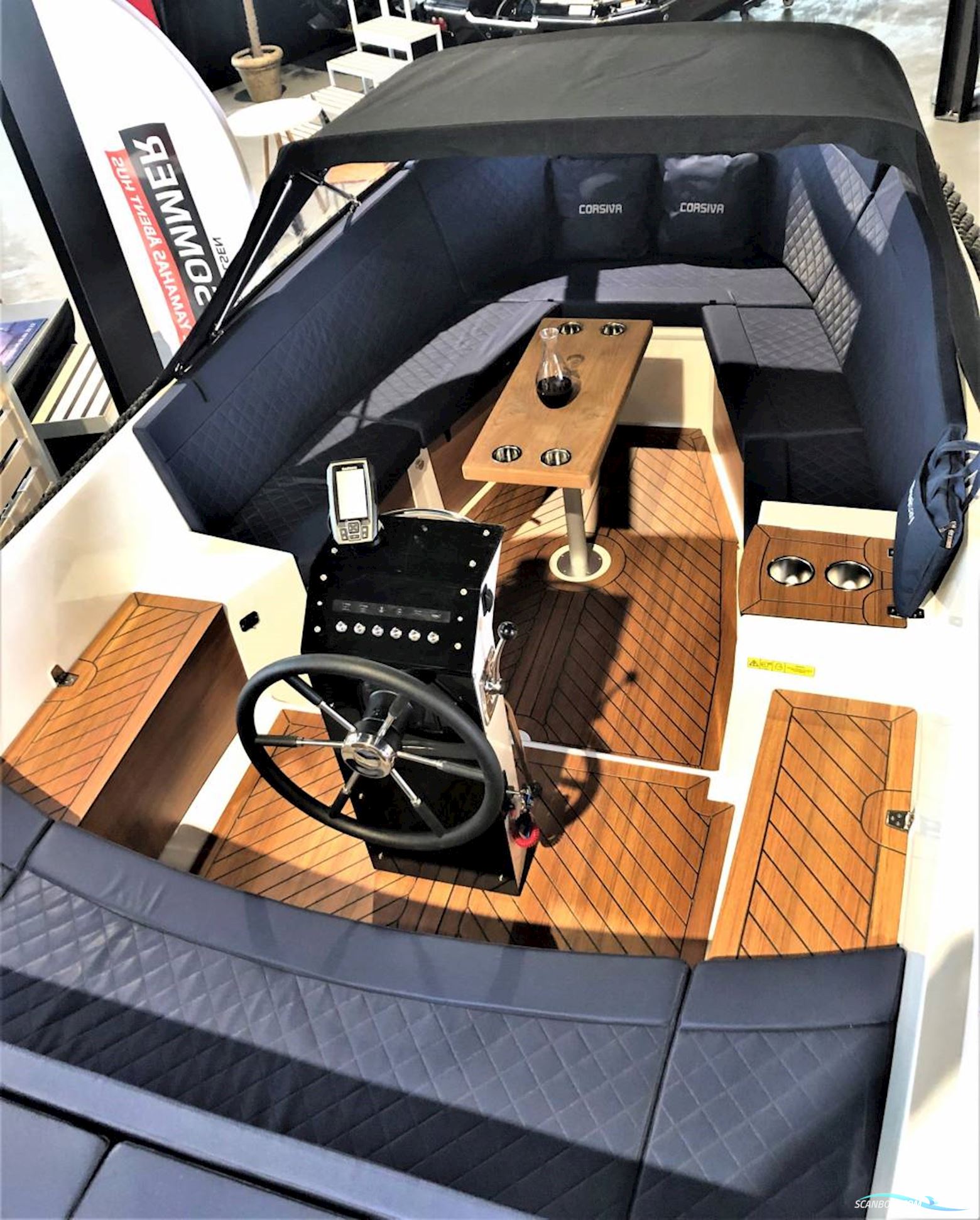 Corsiva 650 Tender - Elmotor Harmo 1.0