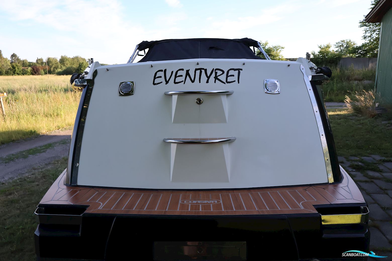 Corsiva 690 Tender 2020 70HK