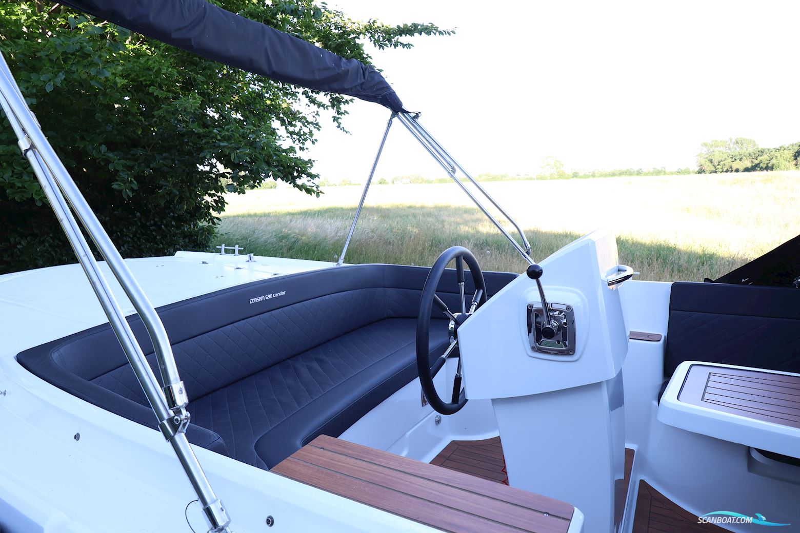 Corsiva 690 Tender
