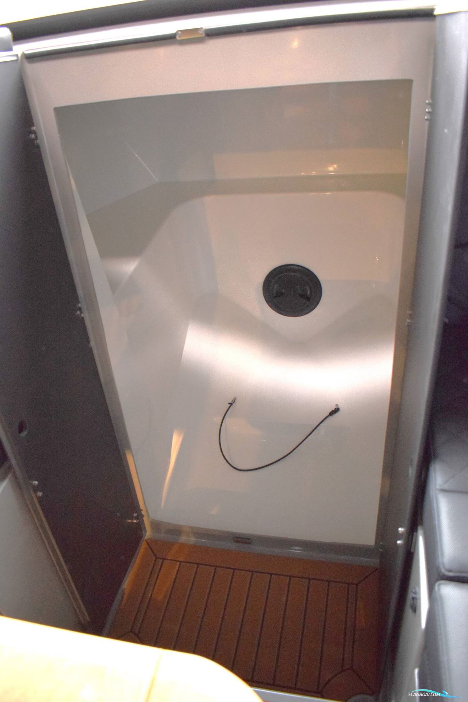 Corsiva 800 Tender - 40 HK Yamaha/Udstyr