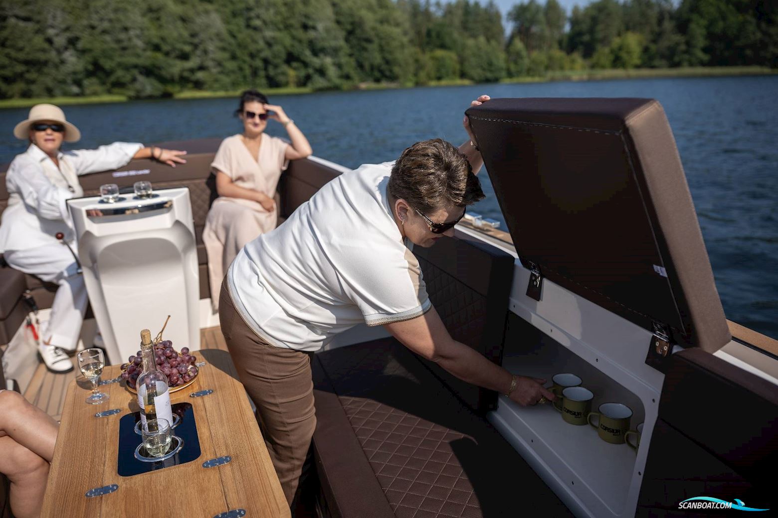 Corsiva 800 Tender - 40 HK Yamaha/Udstyr