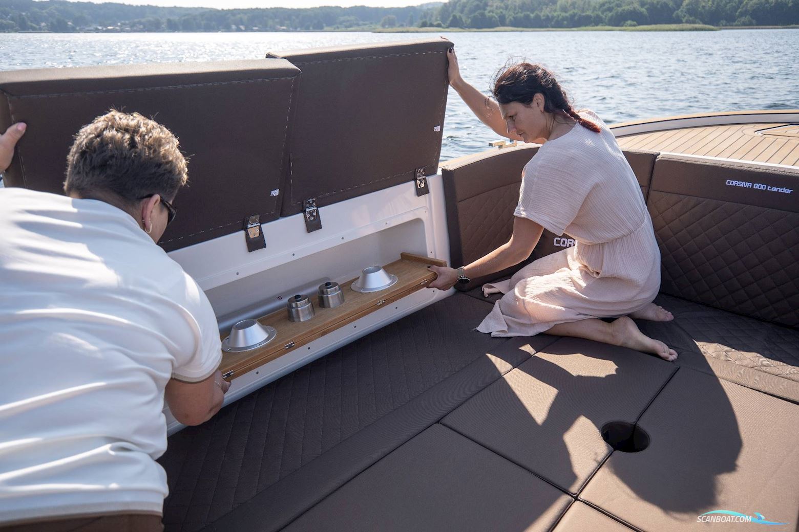 Corsiva 800 Tender - 40 HK Yamaha/Udstyr