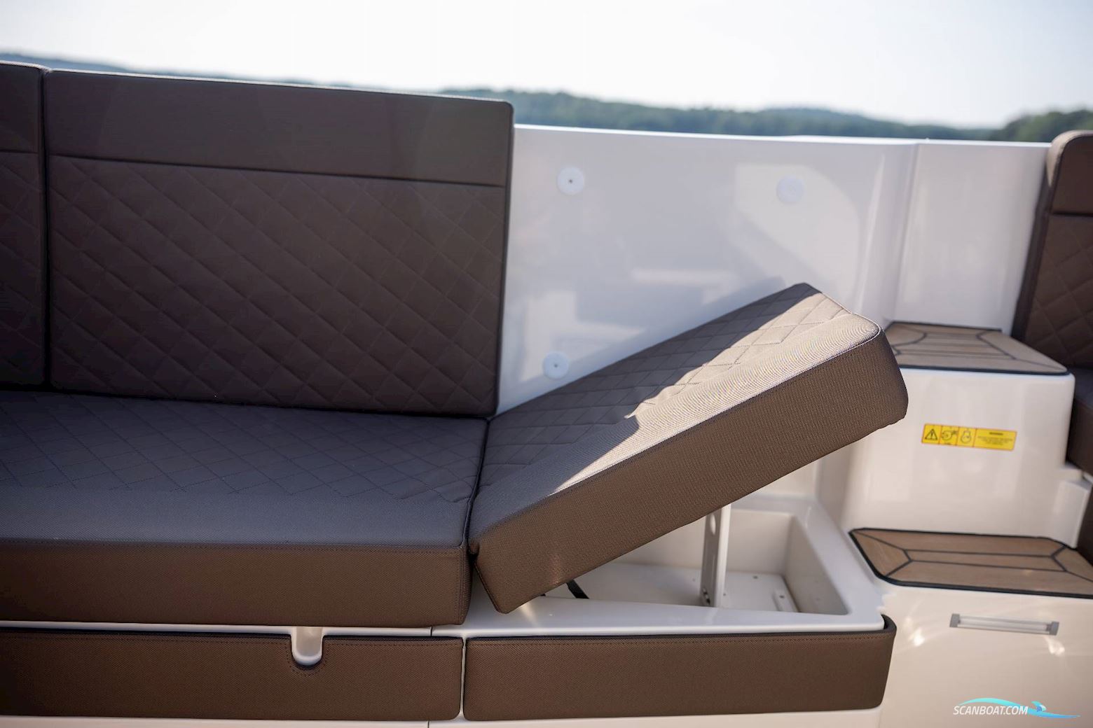 Corsiva 800 Tender - 40 HK Yamaha/Udstyr